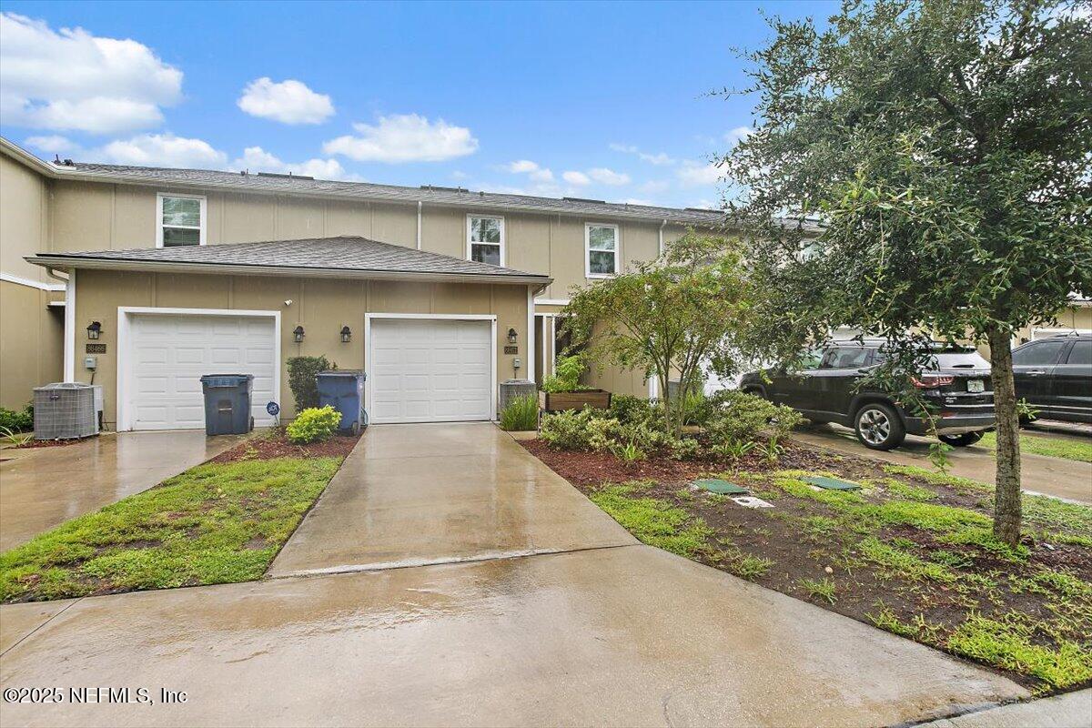 86472 Shortline Circle Yulee, FL 32097 - Photo 2 of 24 02-Exterior Front