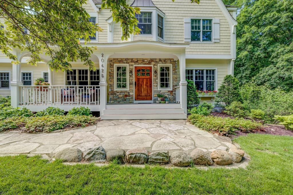 20625 Garden Road Shorewood, MN 55331 - Photo 3 of 49