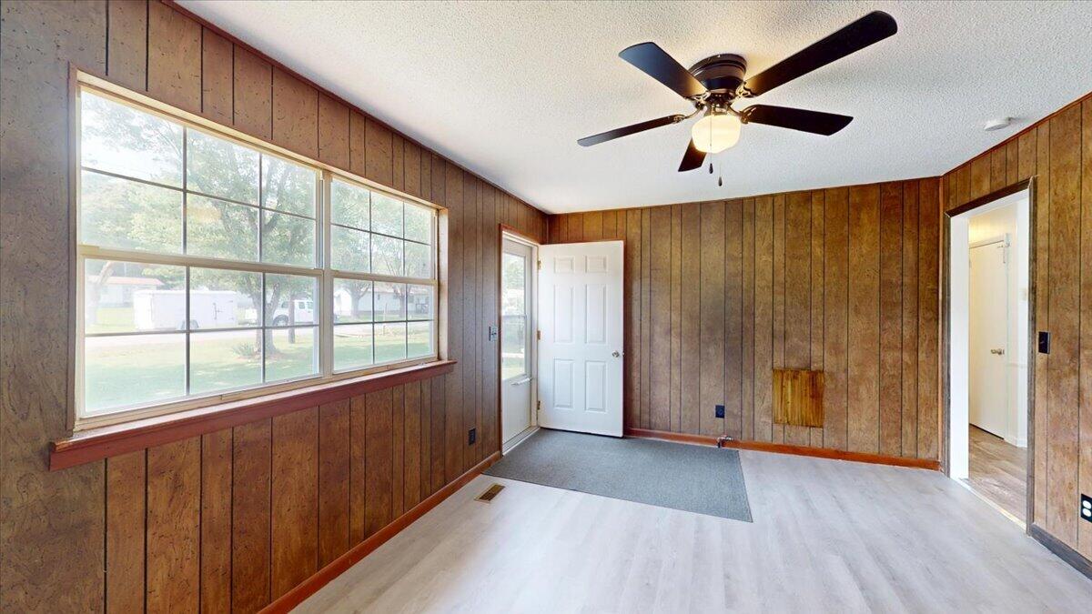 284 Rutland Avenue Dunlap, TN 37327 - Photo 4 of 43 20-284-Rutland-Ave-06272026_144125