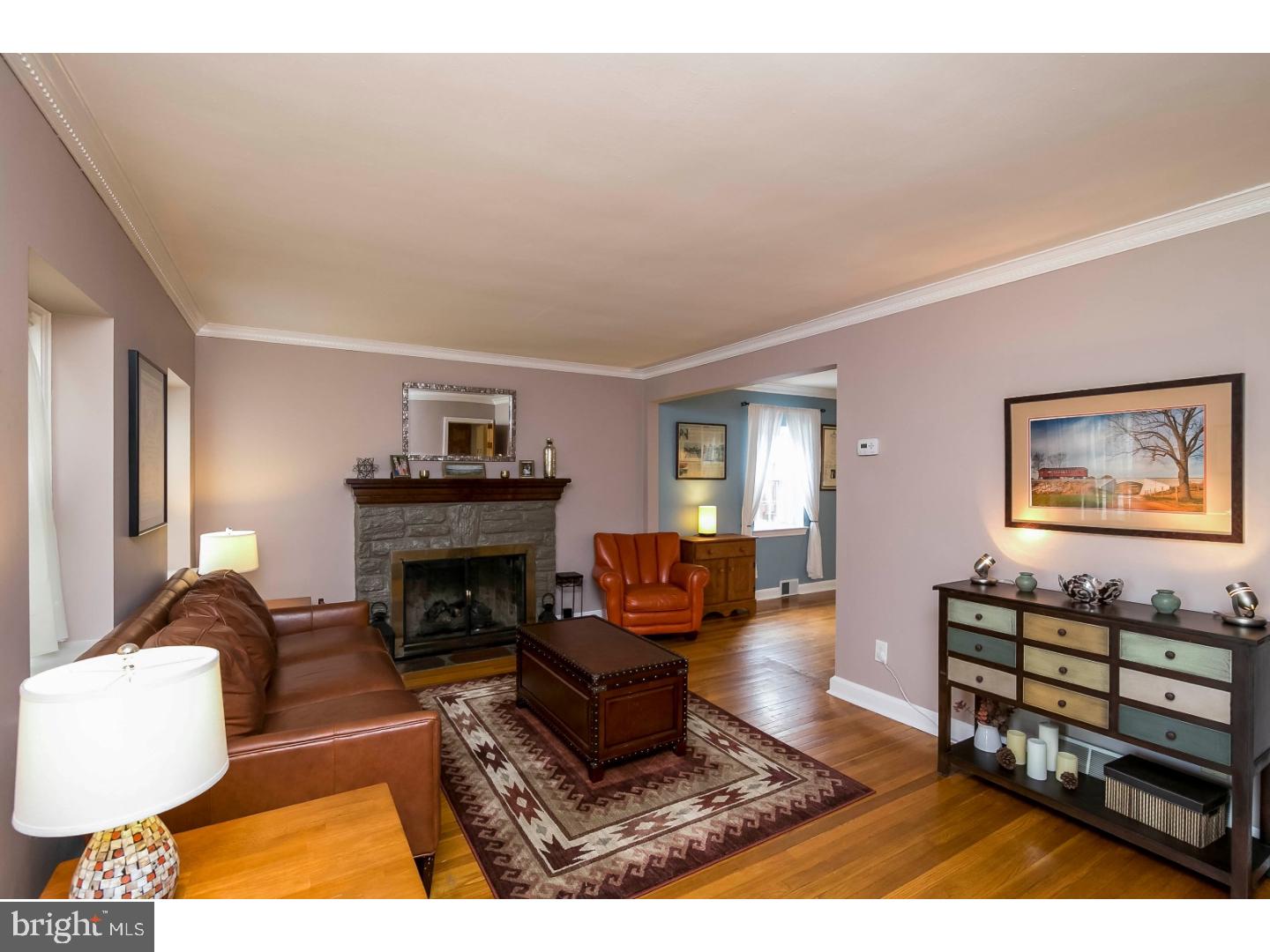 455 Old State Road Media, PA 19063 - Photo 14 of 25 Living Room