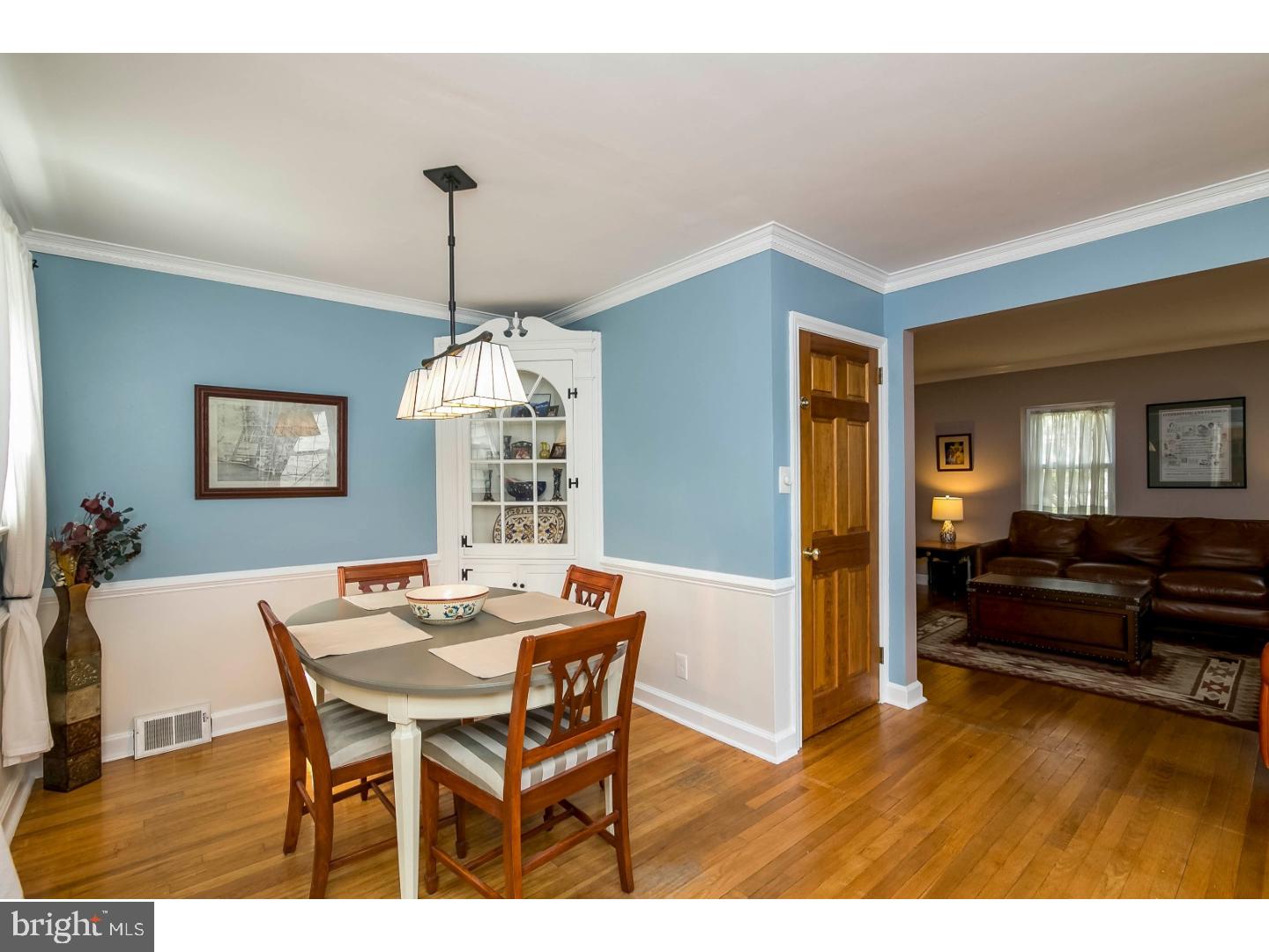 455 Old State Road Media, PA 19063 - Photo 10 of 25 Dining Room