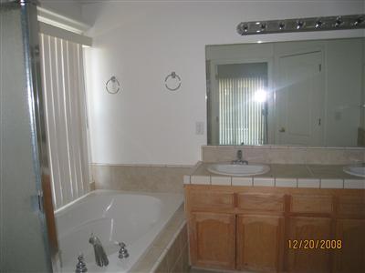 21197 Beechwood Road Madera, CA 93638 - Photo 6 of 10 Gallery Image 6