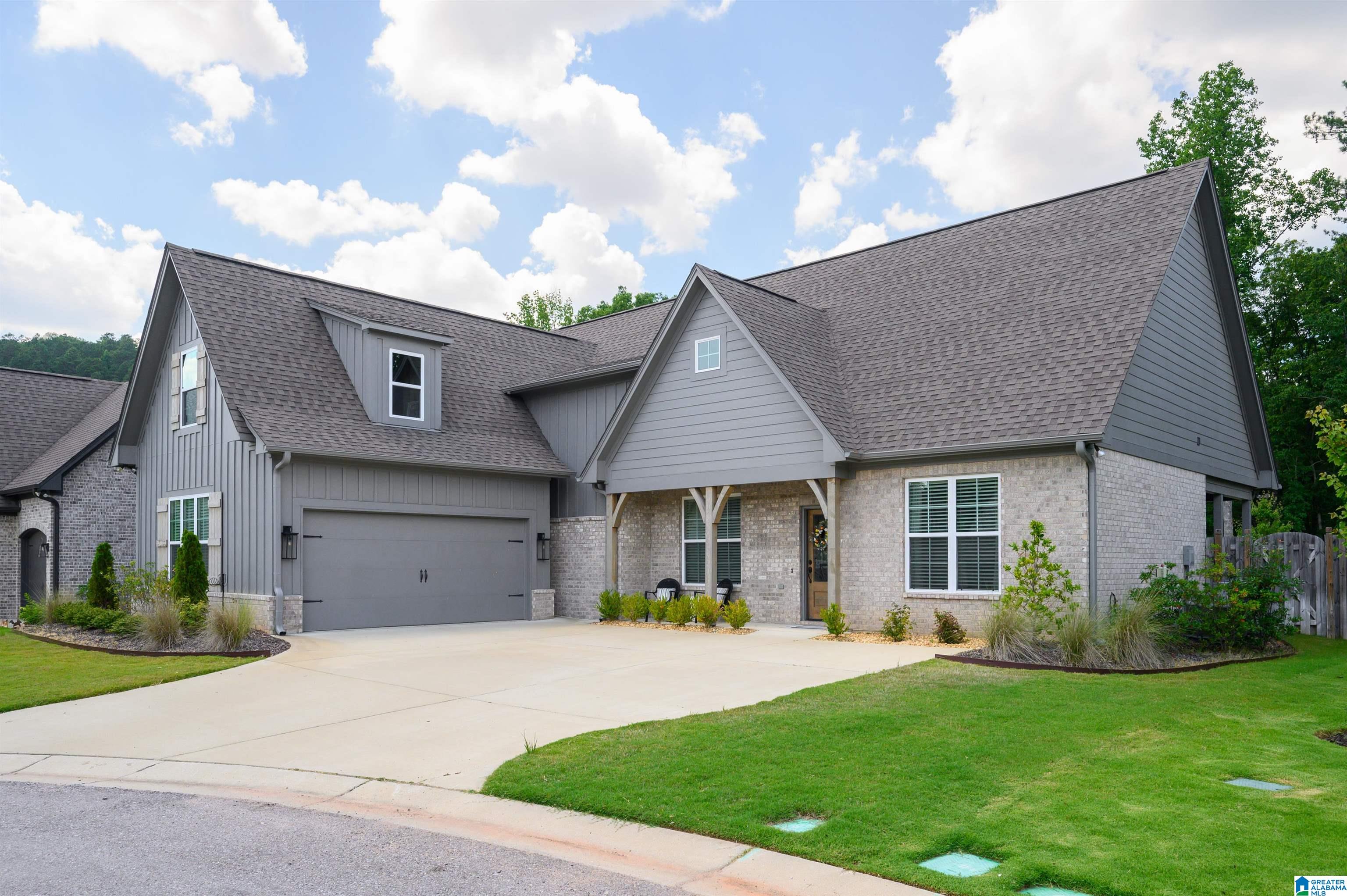 325 Kinross Cove Pelham, AL 35124 - Photo 1 of 48