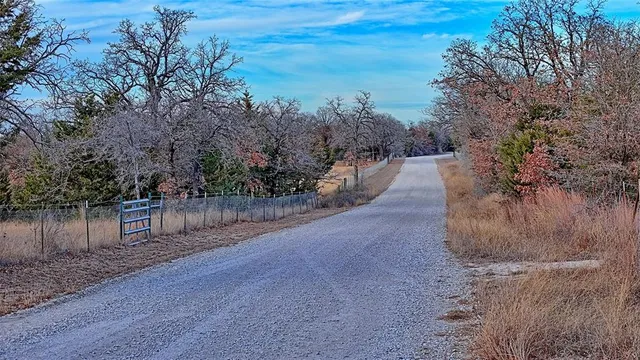 $549,999 | 584 West Alamo Road, Bowie, TX 76230