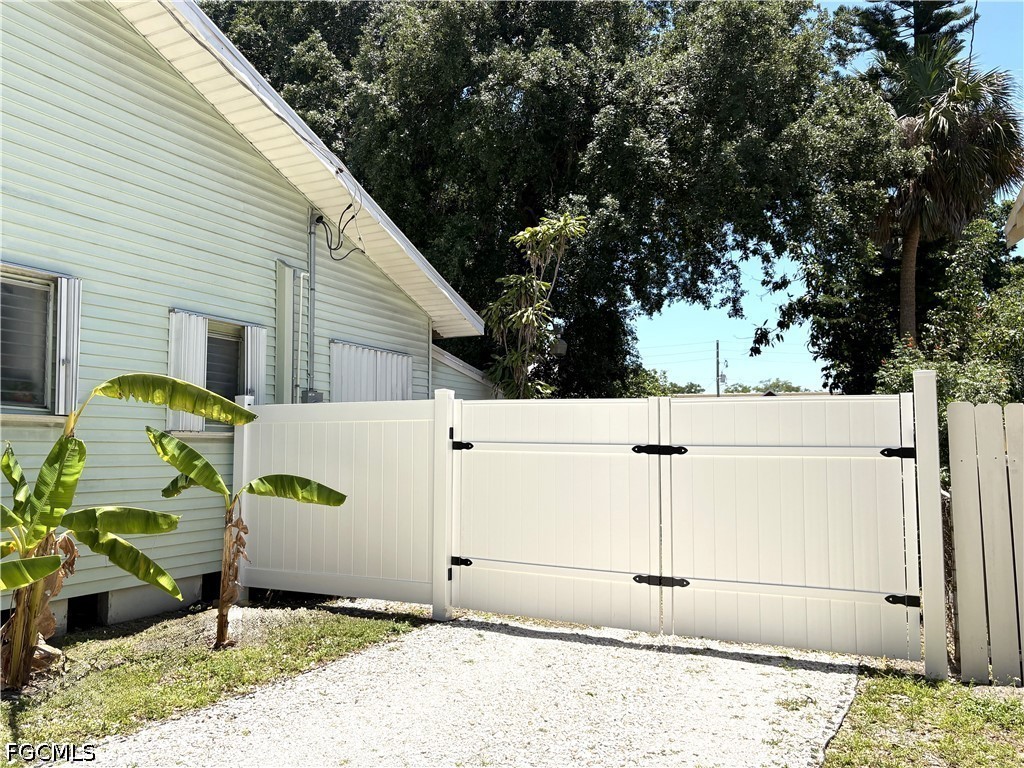 2156 Victoria Avenue Fort Myers, FL 33901 - Photo 21 of 21