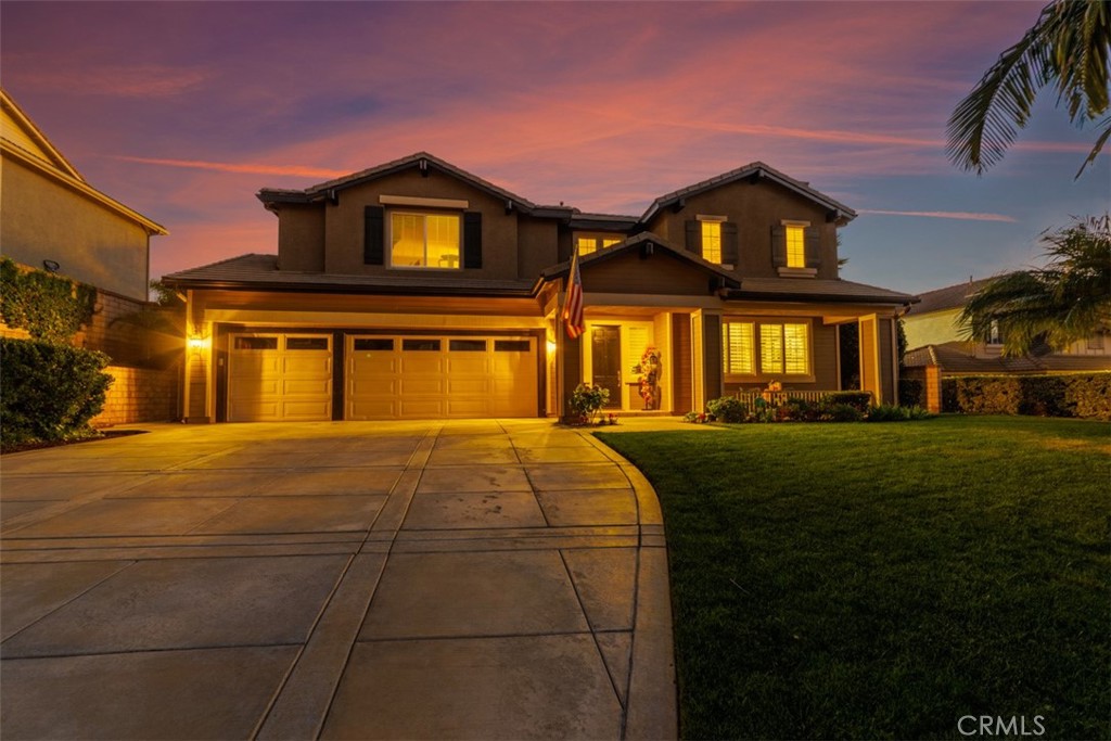 17722 Neff Ranch Road Yorba Linda, CA 92886 - Photo 44 of 63 a front view of a house with a garden