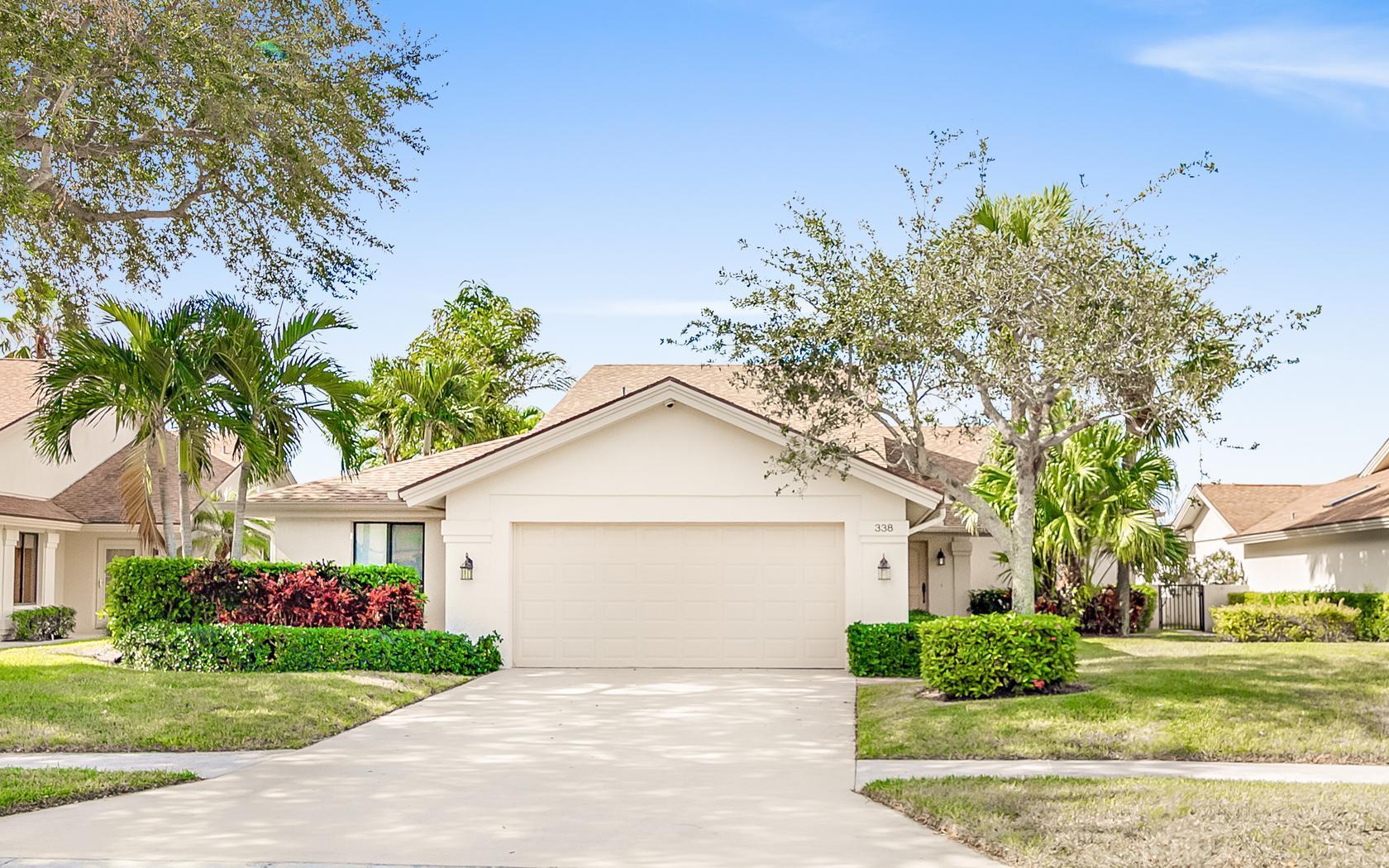 338 River Edge Road Jupiter, FL 33477 - Photo 27 of 31 Front of Home
