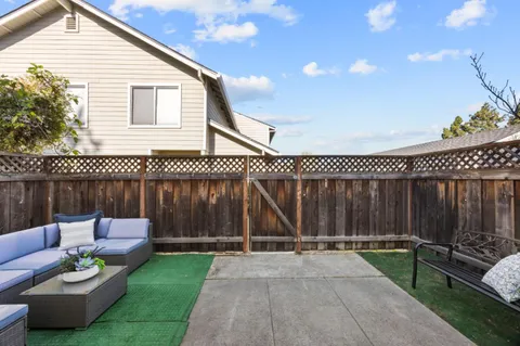 $1,288,000 | 817 Peary Lane, Foster City, CA 94404