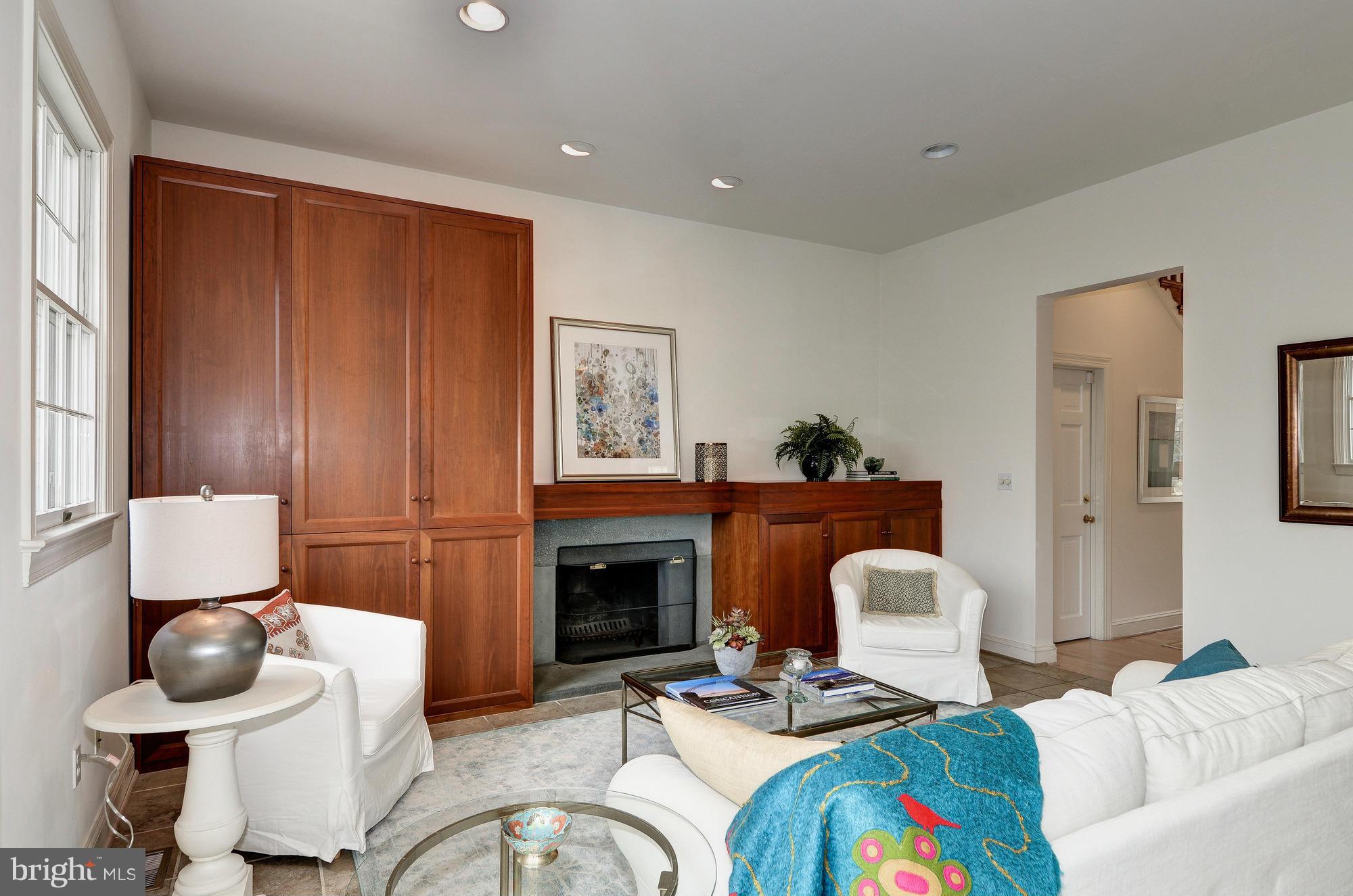 3821 Military Road Northwest Washington, DC 20015 - Photo 9 of 29 Family Room