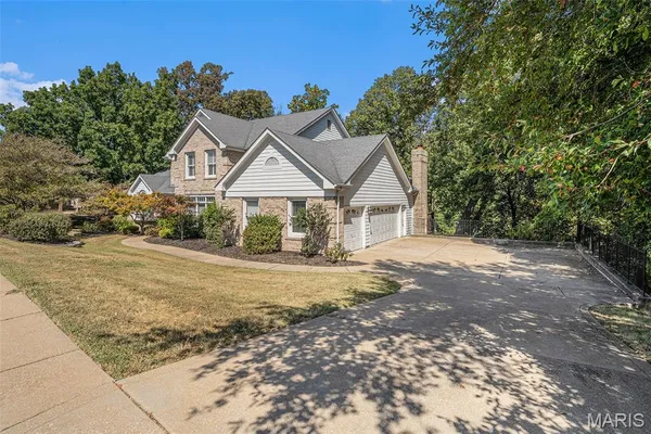 $785,000 | 17707 Hornbean Drive, Wildwood, MO 63005