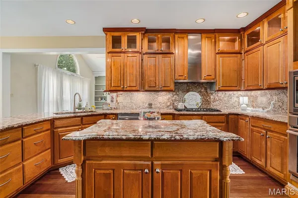 $785,000 | 17707 Hornbean Drive, Wildwood, MO 63005