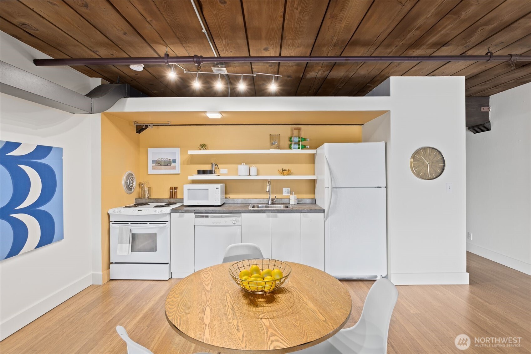 1507 Western Avenue, Unit R302 Seattle, WA 98101 - Photo 13 of 24