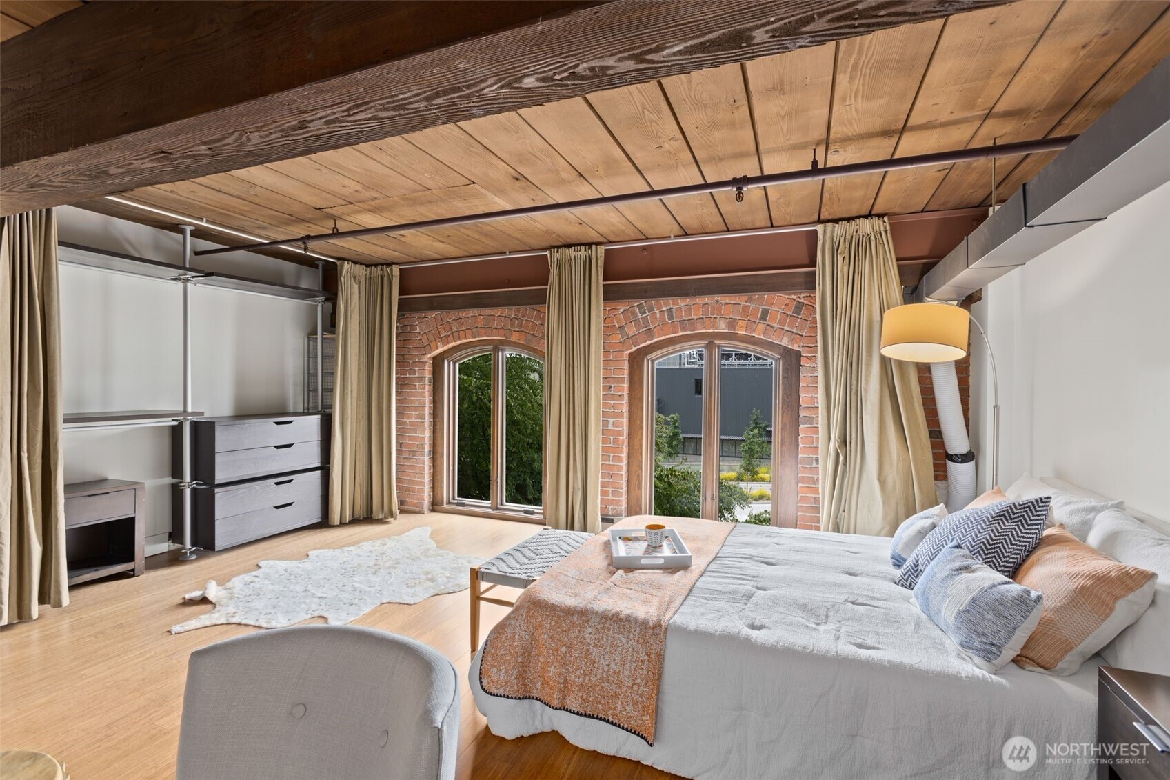 1507 Western Avenue, Unit R302 Seattle, WA 98101 - Photo 19 of 24