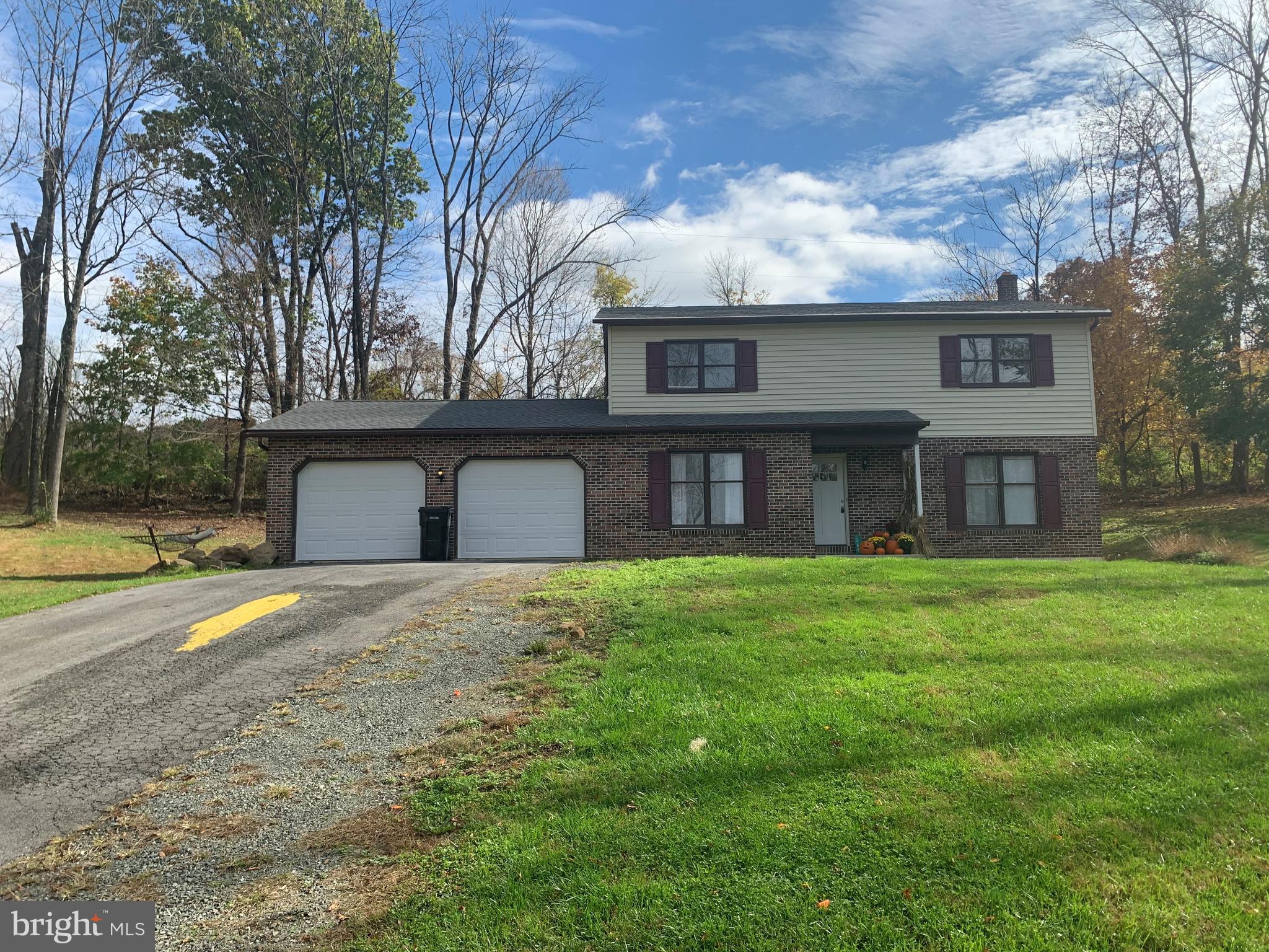 262 Washington Road Bechtelsville, PA 19505 - Photo 2 of 21 Gallery Image 2