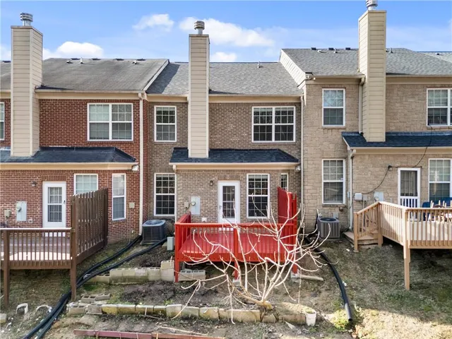 $318,000 | 2775 Greenbridge Drive, Norcross, GA 30071