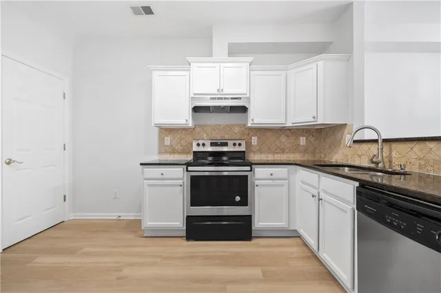 $318,000 | 2775 Greenbridge Drive, Norcross, GA 30071