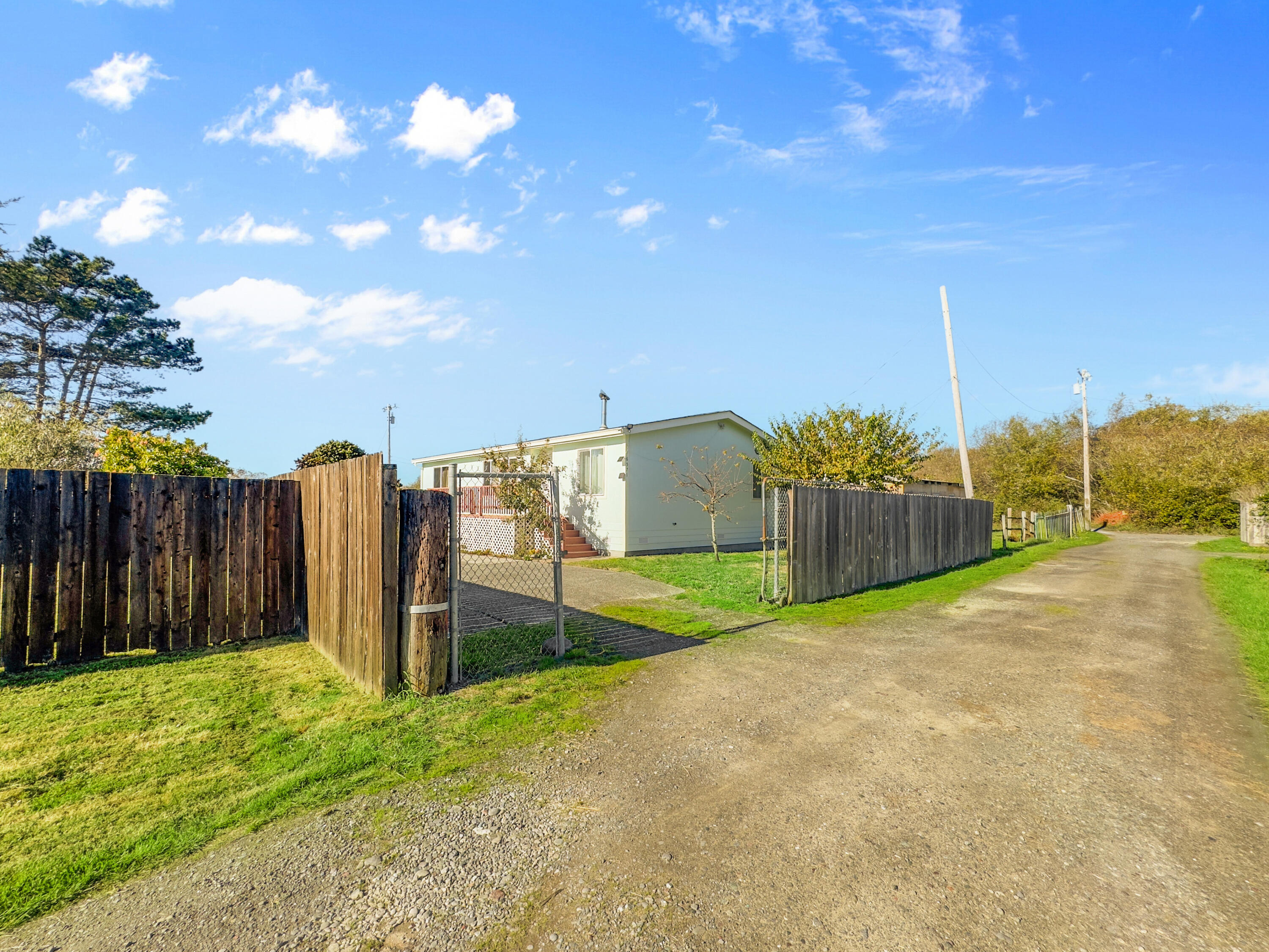 6571 3rd Street Fields Landing, CA 95503 - Photo 16 of 30 18-print-1