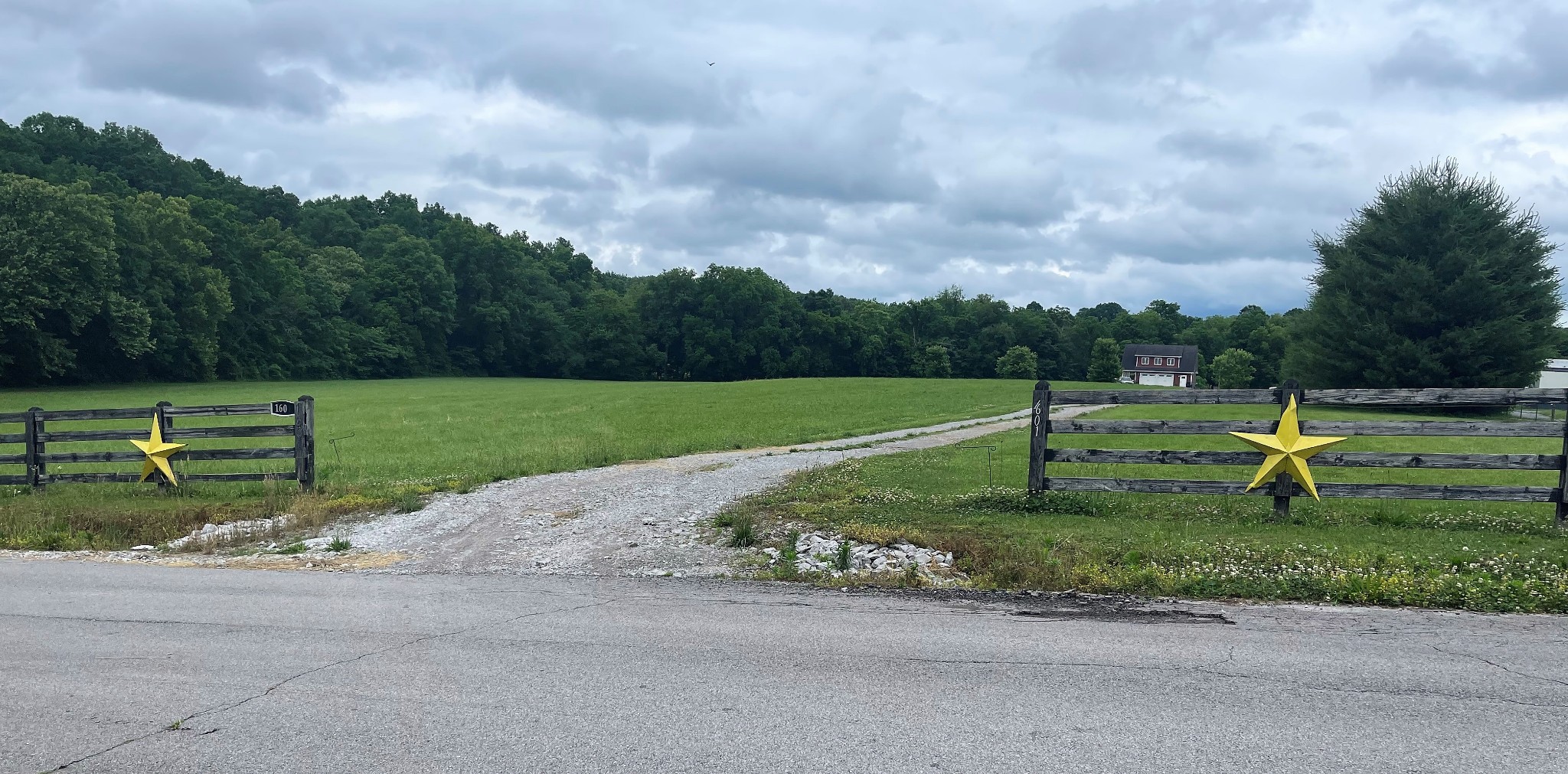 1601 Willow Branch Road Dickson, TN 37055 - Photo 2 of 42 Gallery Image 2