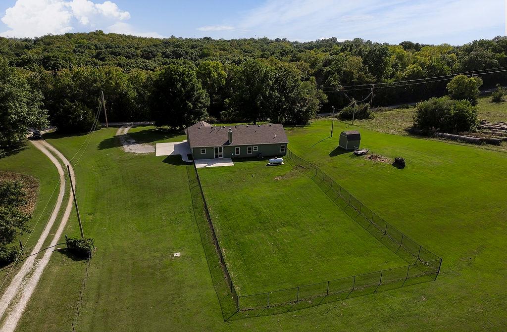 20562 Turner Road Leavenworth, KS 66048 - Photo 5 of 38 Gallery Image 5