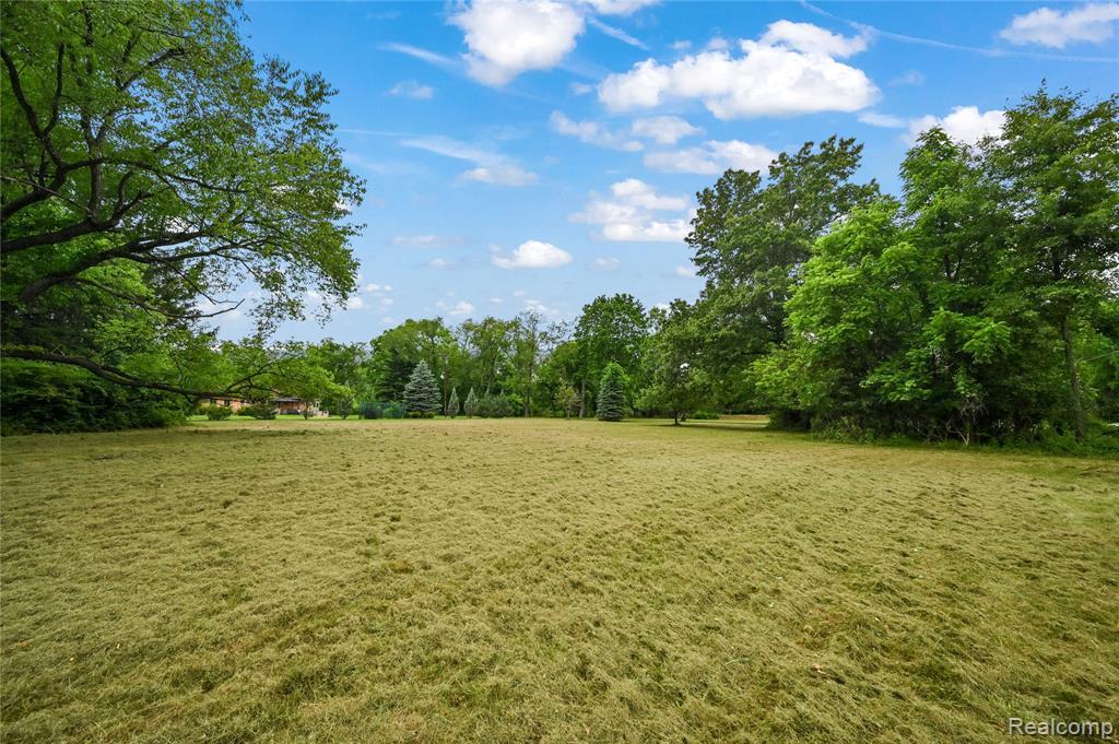 0 West Nine Mile Road Hazel Park, MI 48030 - Photo 24 of 25