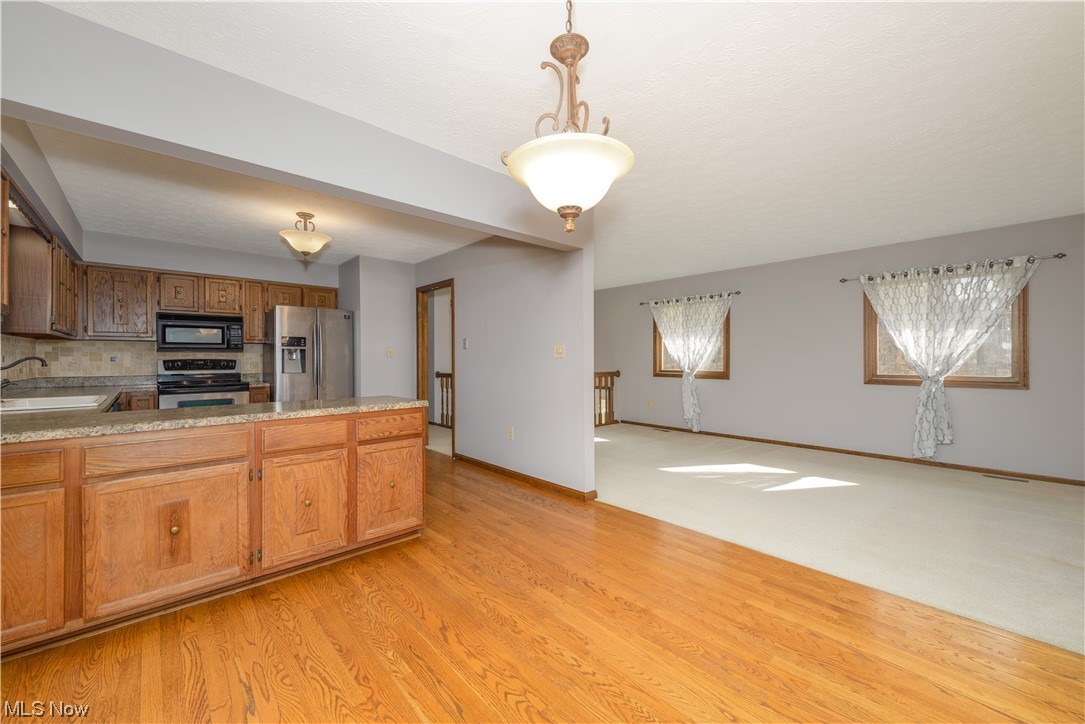 7801 Diagonal Road Streetsboro, OH 44241 - Photo 8 of 29 Gallery Image 8