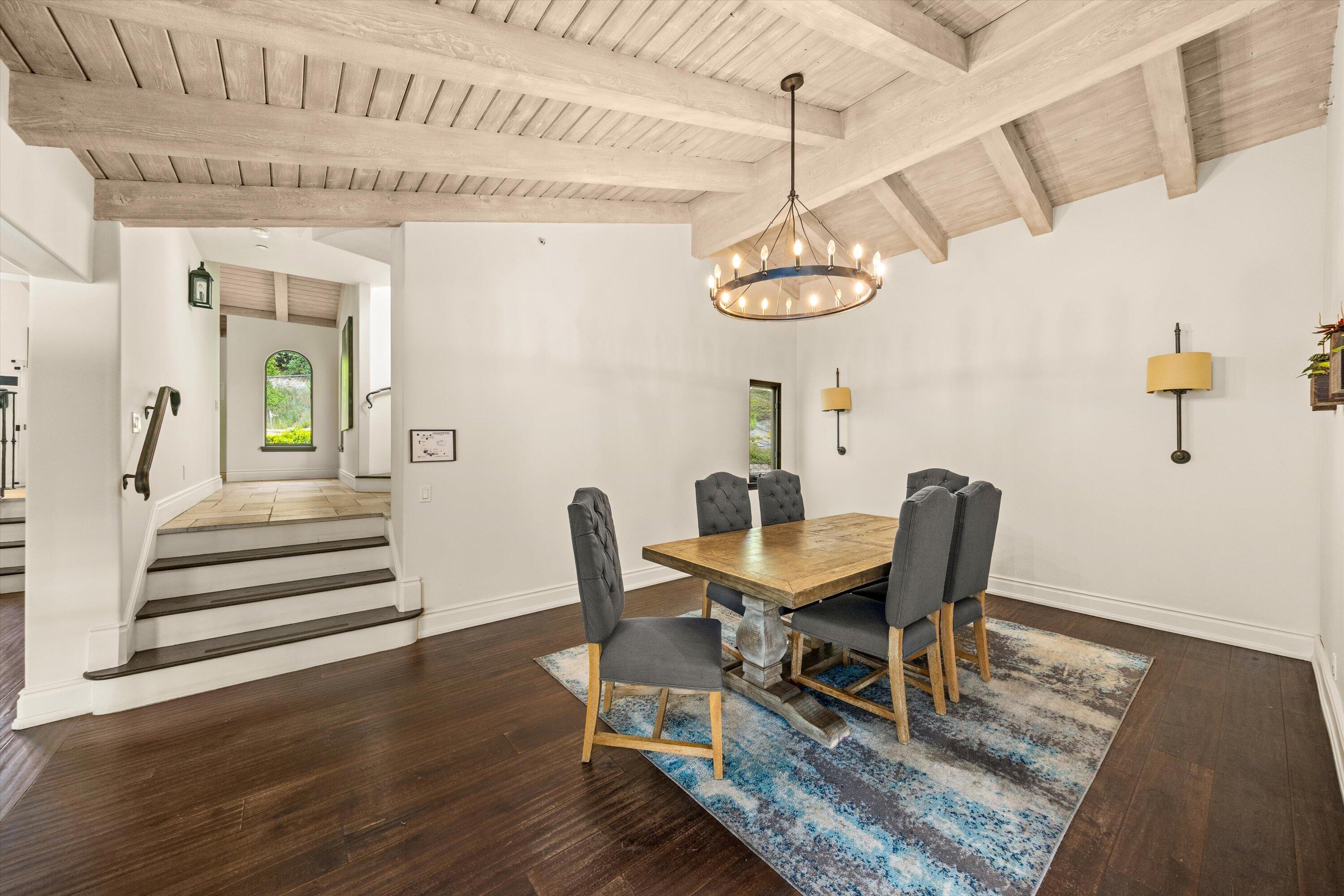 1151 Glenview Road Montecito, CA 93108 - Photo 20 of 61 Dining Room
