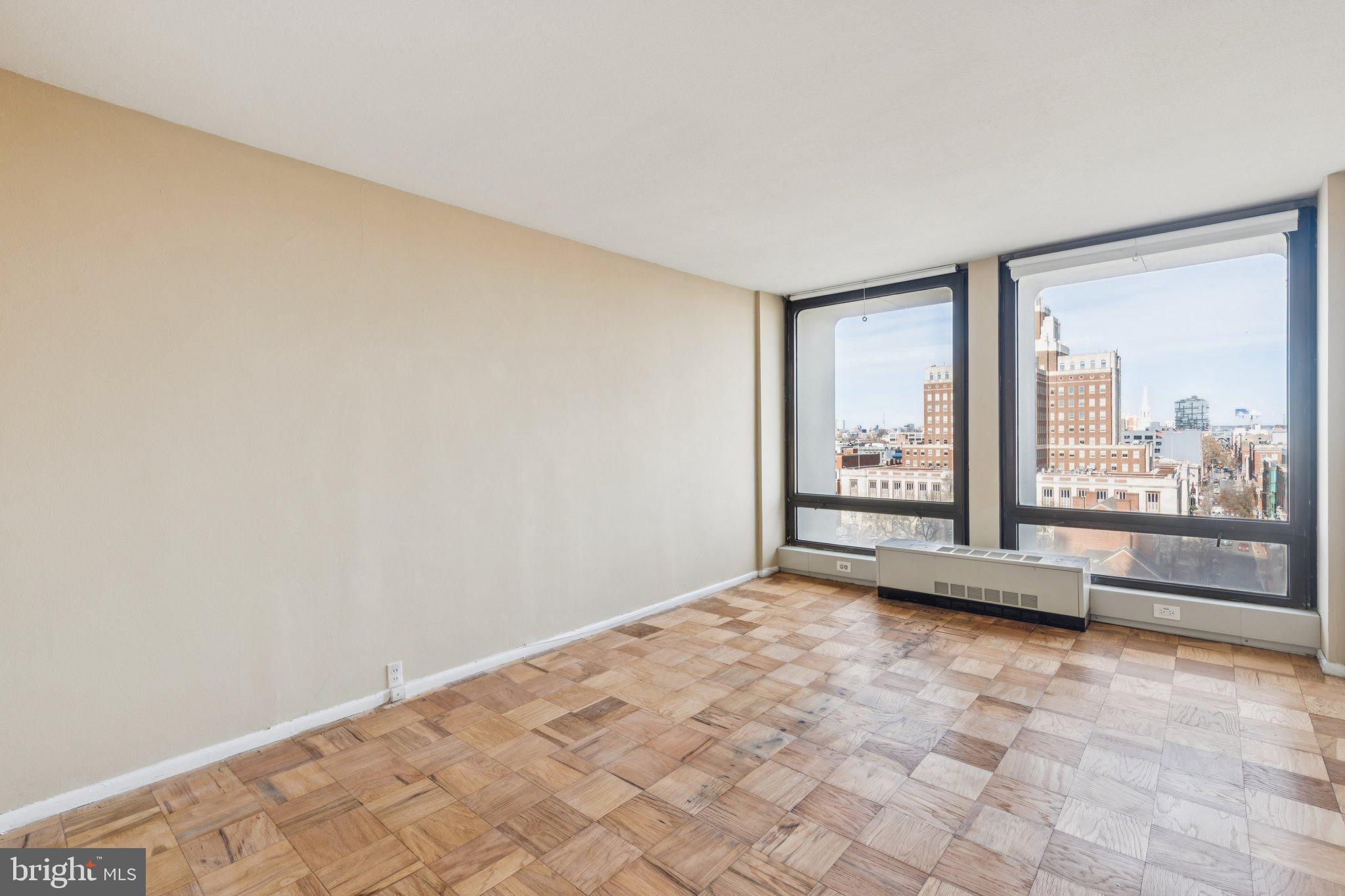 200 Locust Street, Unit 9CN Philadelphia, PA 19106 - Photo 8 of 17