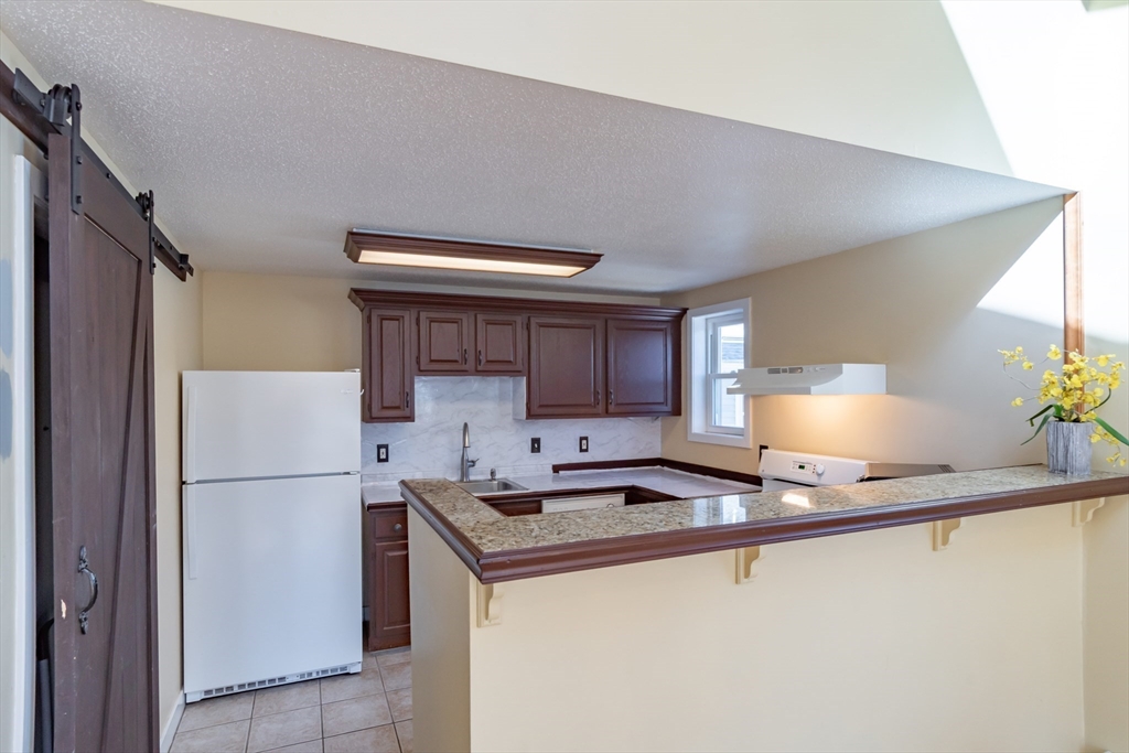 633 Riverside Avenue, Unit 8 Haverhill, MA 01830 - Photo 20 of 42 Gallery Image 20