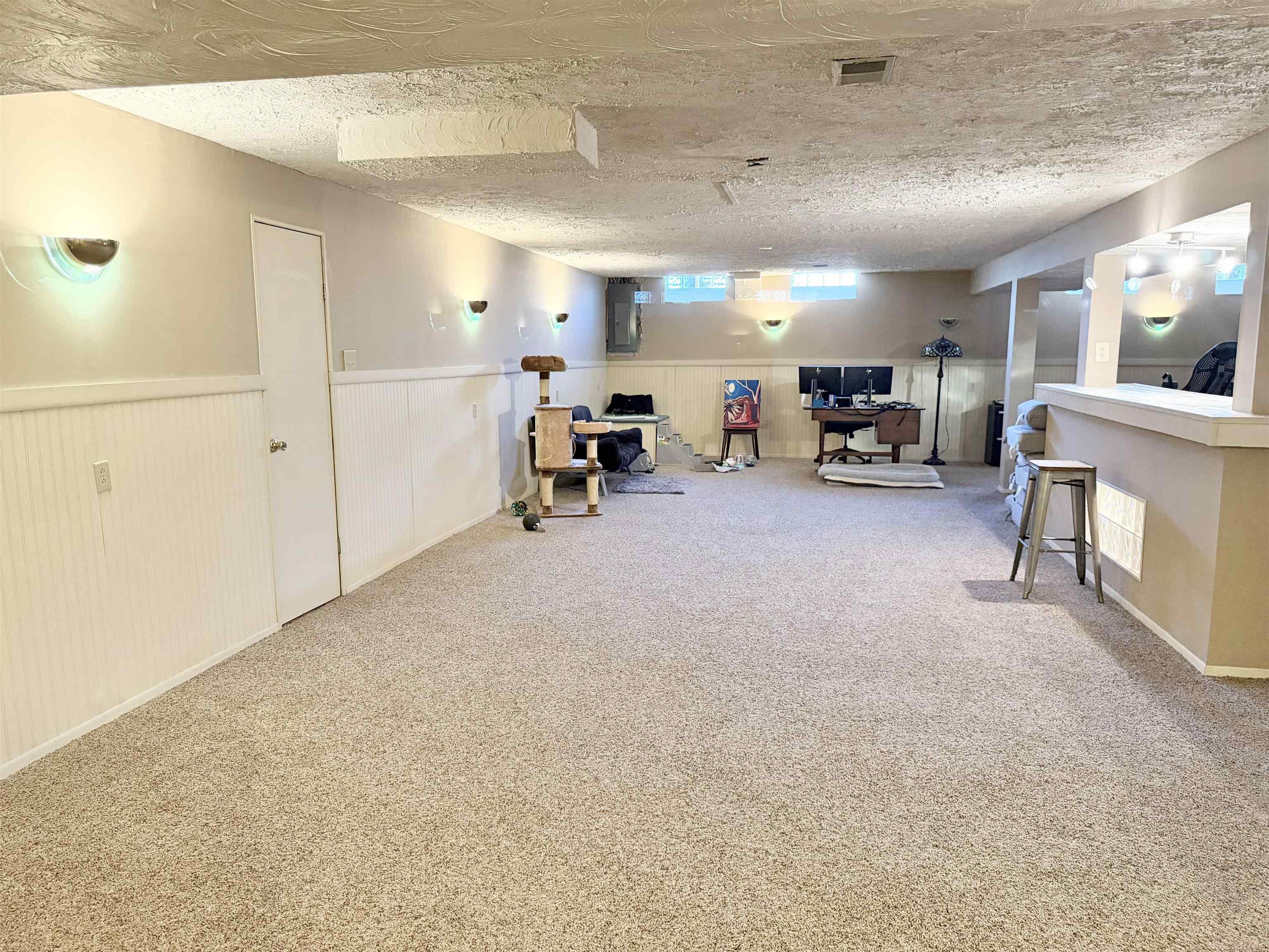 5100 Stellar Road Utica, MI 48316 - Photo 52 of 68 Large finished basement