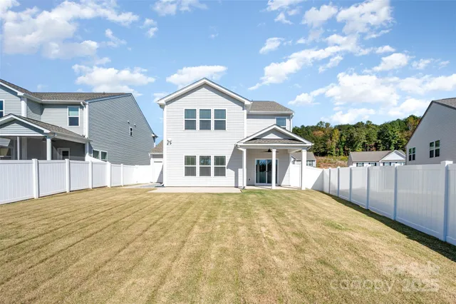$455,000 | 3151 Pinehills Wy., Mount Holly, NC 28120