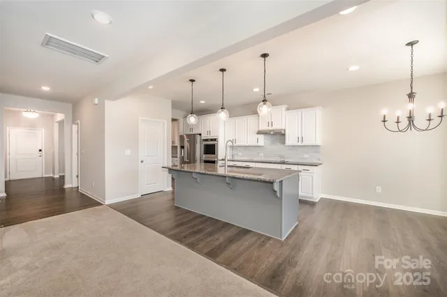 $455,000 | 3151 Pinehills Wy., Mount Holly, NC 28120