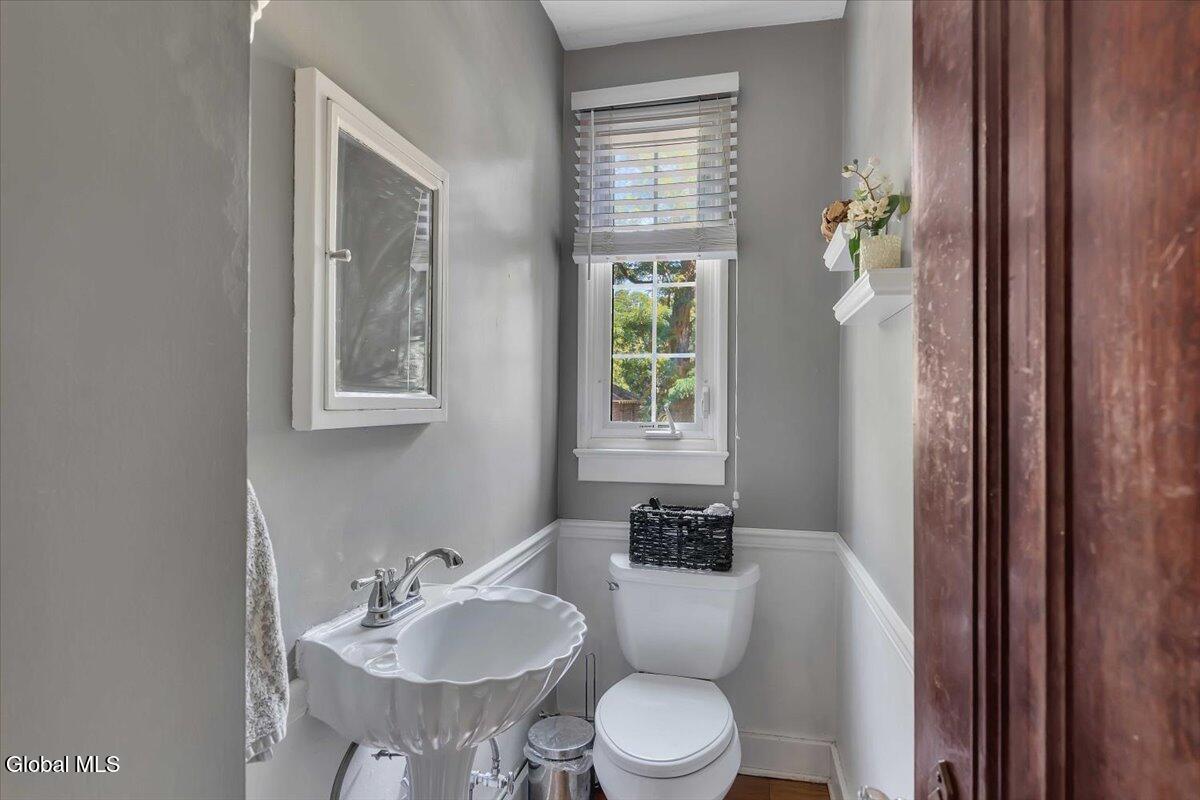 19 Sunnyside Road Scotia, NY 12302 - Photo 22 of 72 26-P1502706