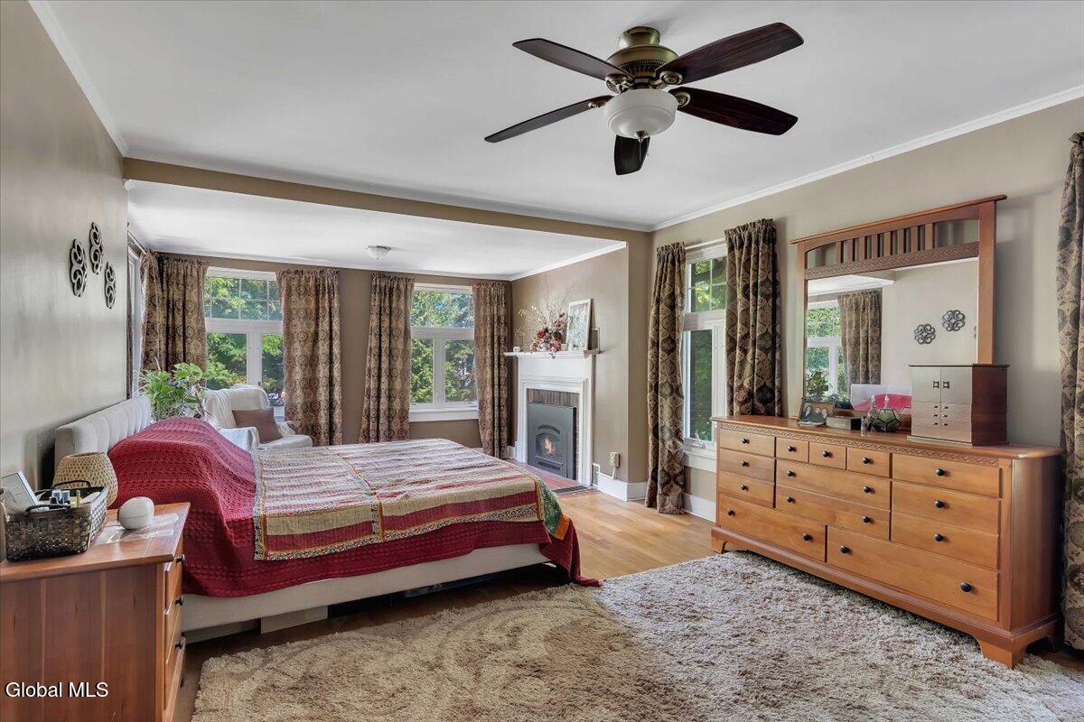 19 Sunnyside Road Scotia, NY 12302 - Photo 35 of 72 39-P1502786 w fire