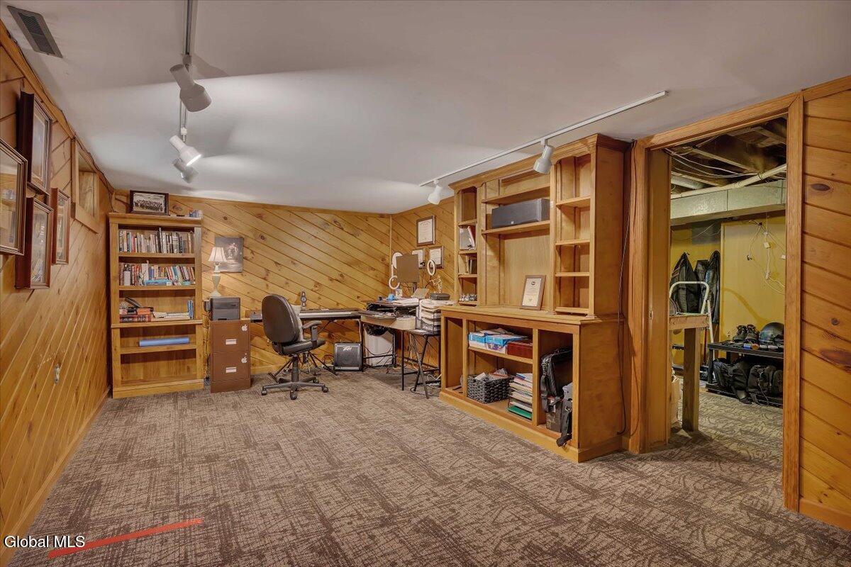 19 Sunnyside Road Scotia, NY 12302 - Photo 39 of 72 45-P1502815