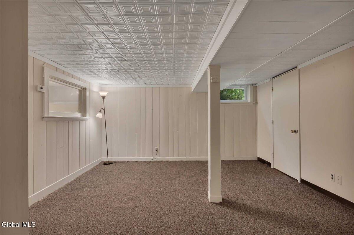 19 Sunnyside Road Scotia, NY 12302 - Photo 40 of 72 48-P1502834