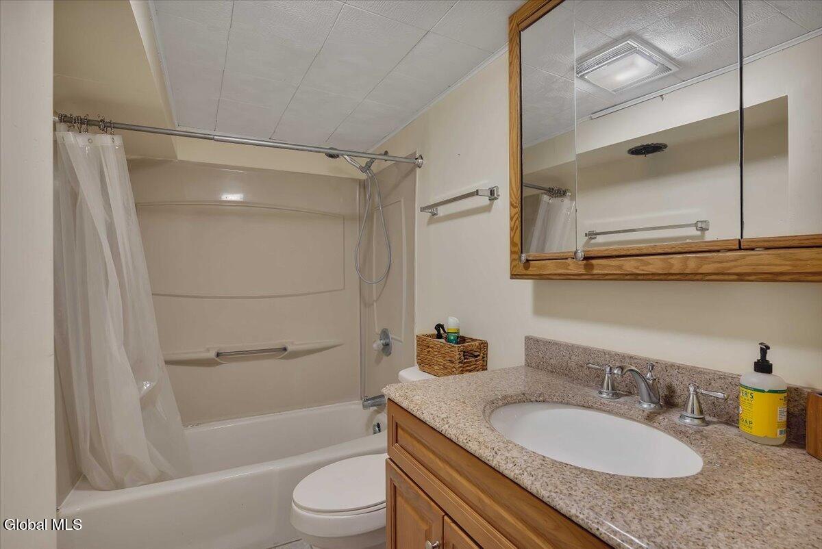 19 Sunnyside Road Scotia, NY 12302 - Photo 43 of 72 51-P1502852