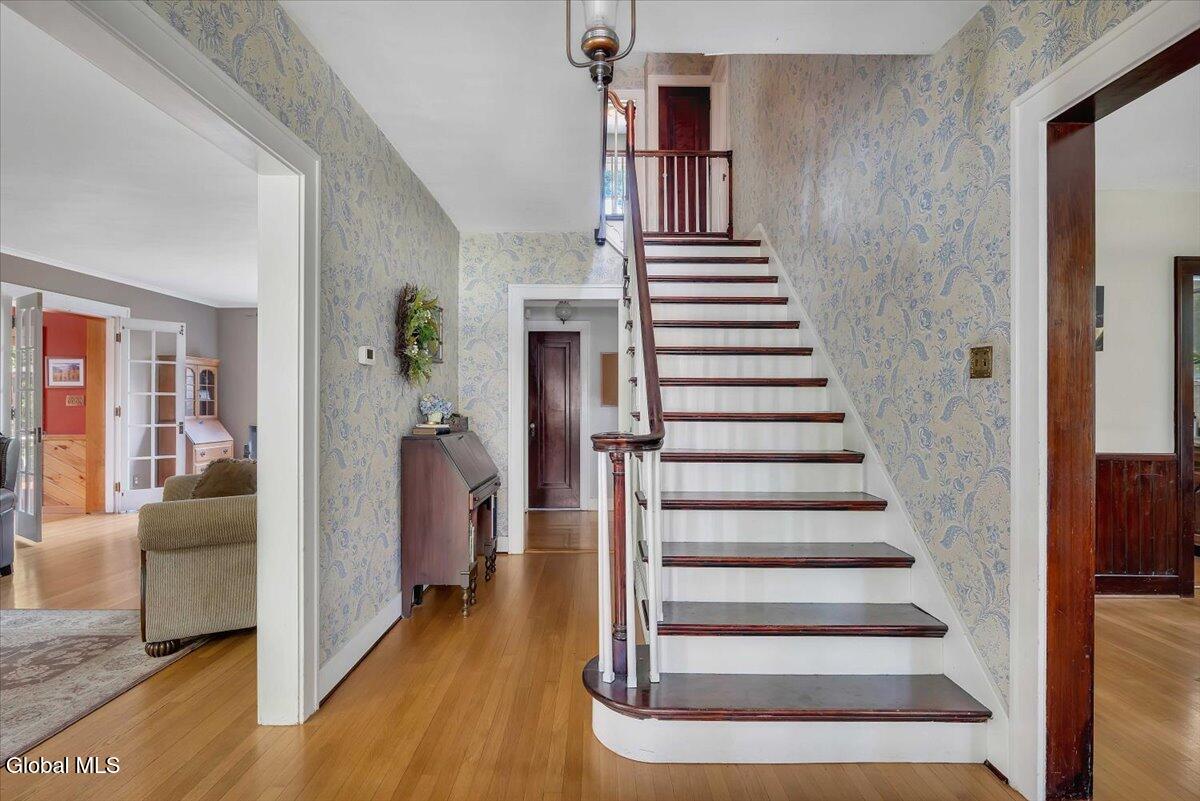 19 Sunnyside Road Scotia, NY 12302 - Photo 6 of 72 05-P1502611