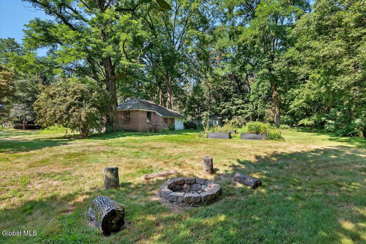 19 Sunnyside Road Scotia, NY 12302 - Photo 65 of 72 75-P1502577