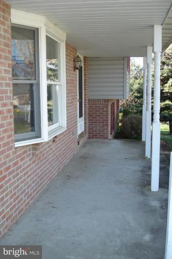 1027 Uniontown Road Westminster, MD 21158 - Photo 12 of 22 Porch