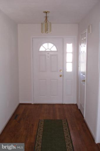1027 Uniontown Road Westminster, MD 21158 - Photo 18 of 22 Foyer
