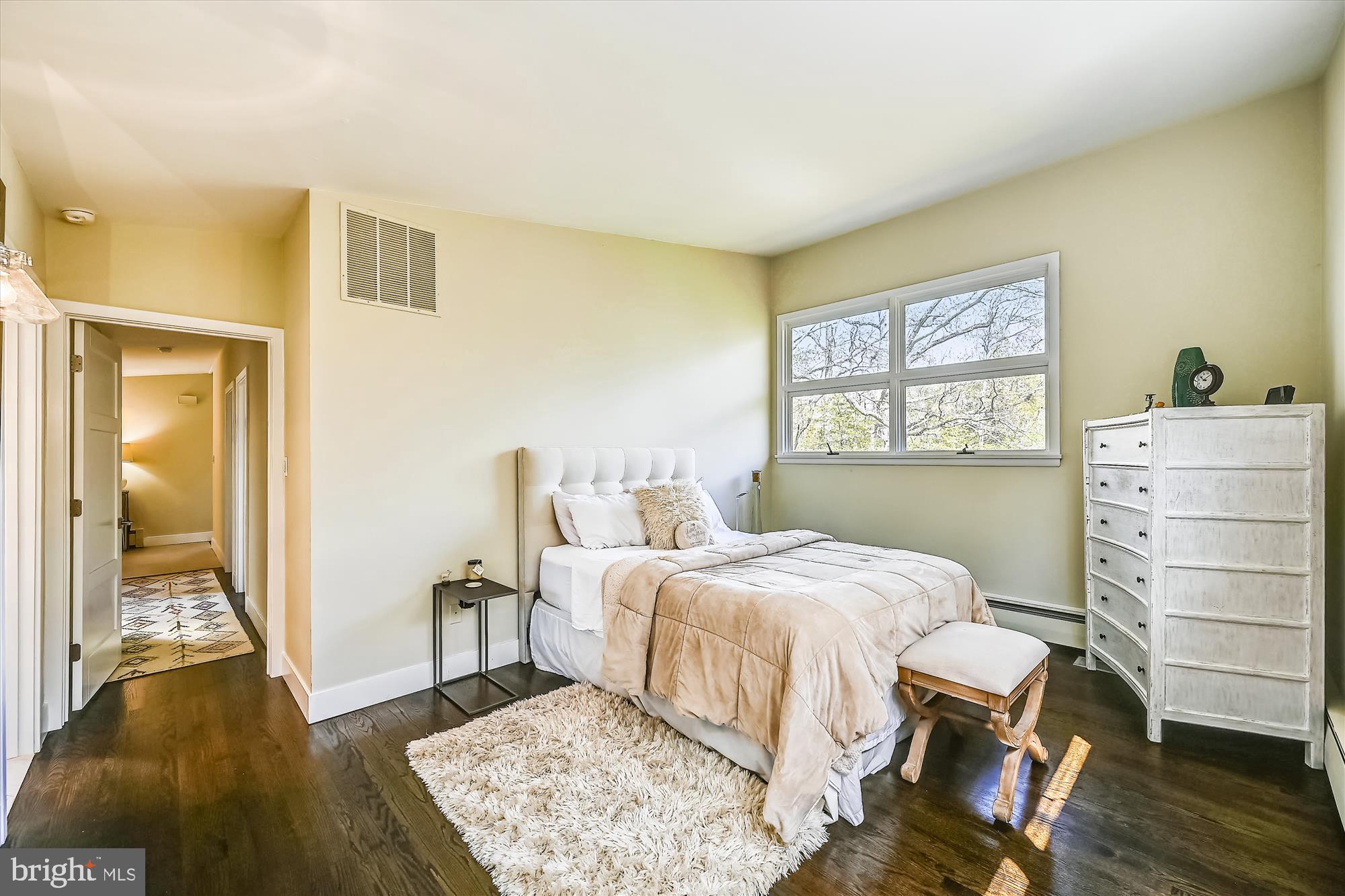8 Waters Road Severna Park, MD 21146 - Photo 14 of 49 Master Suite