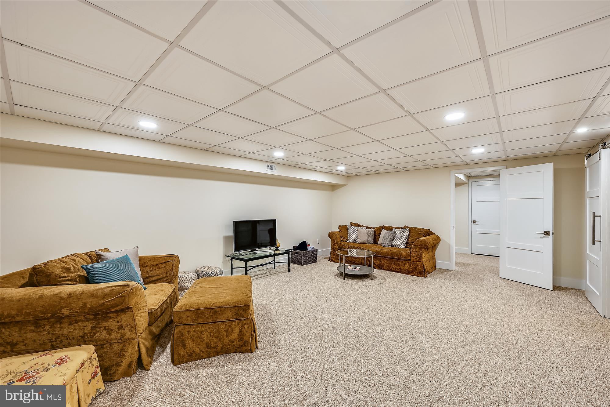 8 Waters Road Severna Park, MD 21146 - Photo 25 of 49 Large Lower Level Family Room
