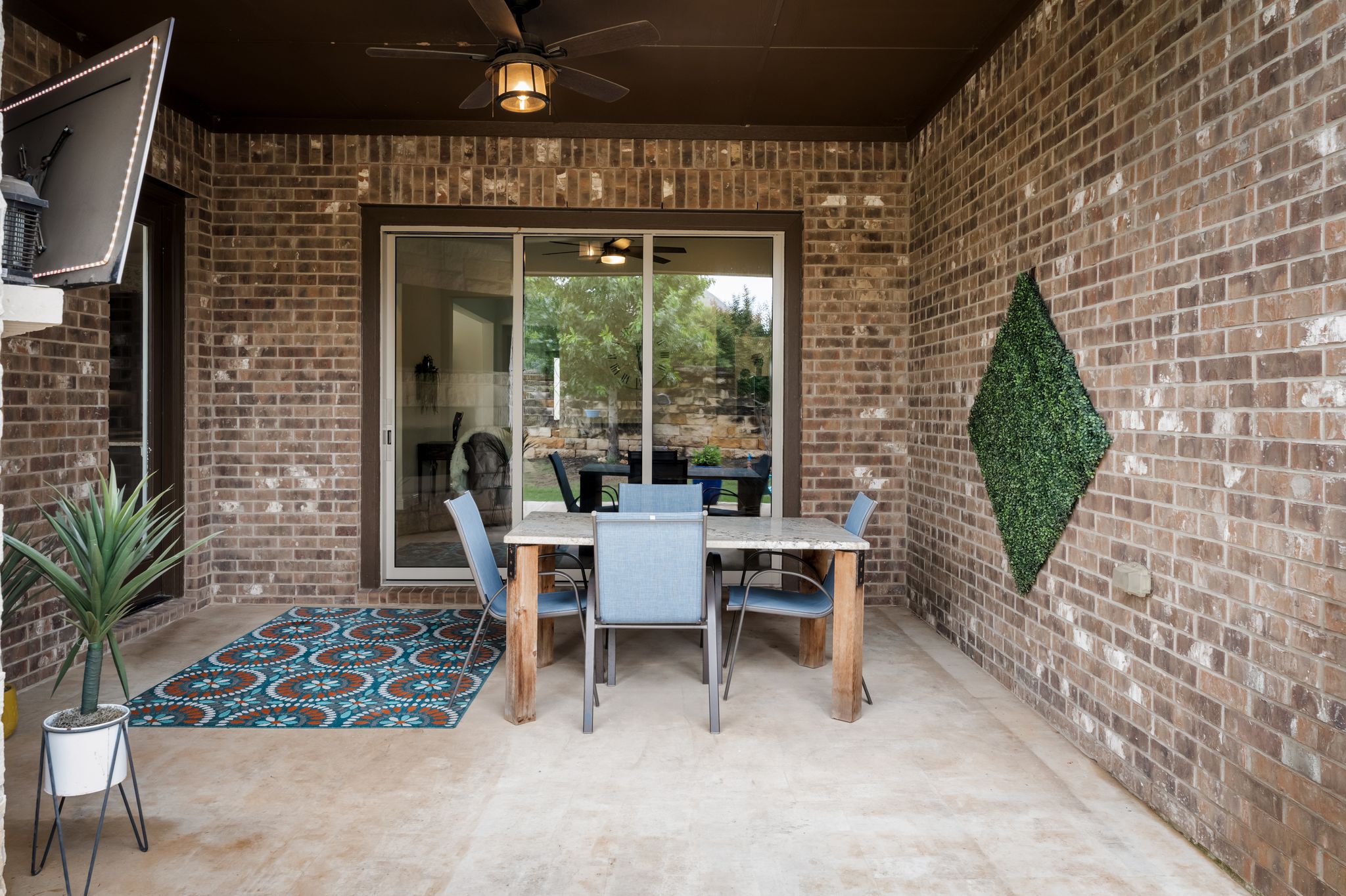 140 Waterloo Cove Georgetown, TX 78628 - Photo 38 of 40 Covered patio provides a charming outdoor space for relaxing or entertaining.