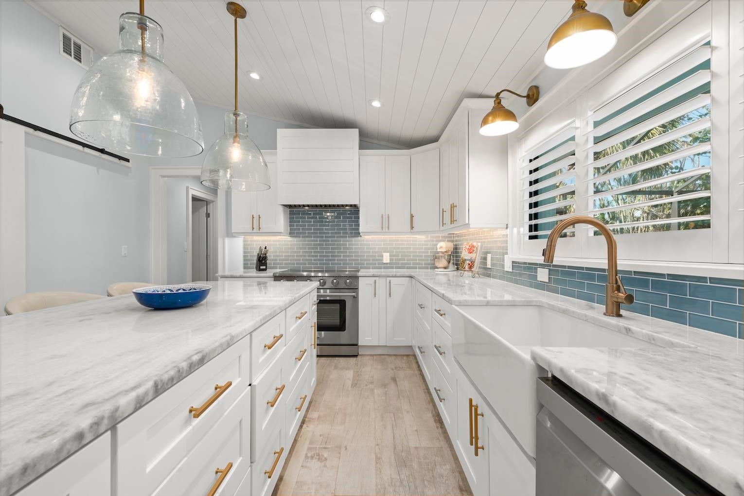 4775 Rue Helene Sanibel, FL 33957 - Photo 13 of 50 Gallery Image 13