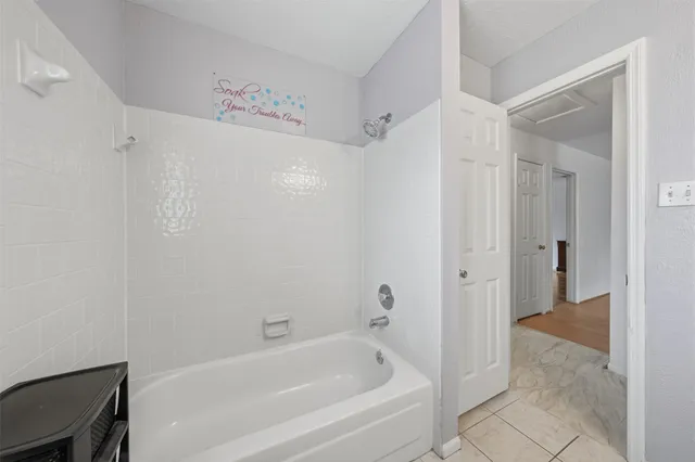 $567,000 | 26 Eagle Rock Place, The Woodlands, TX 77381