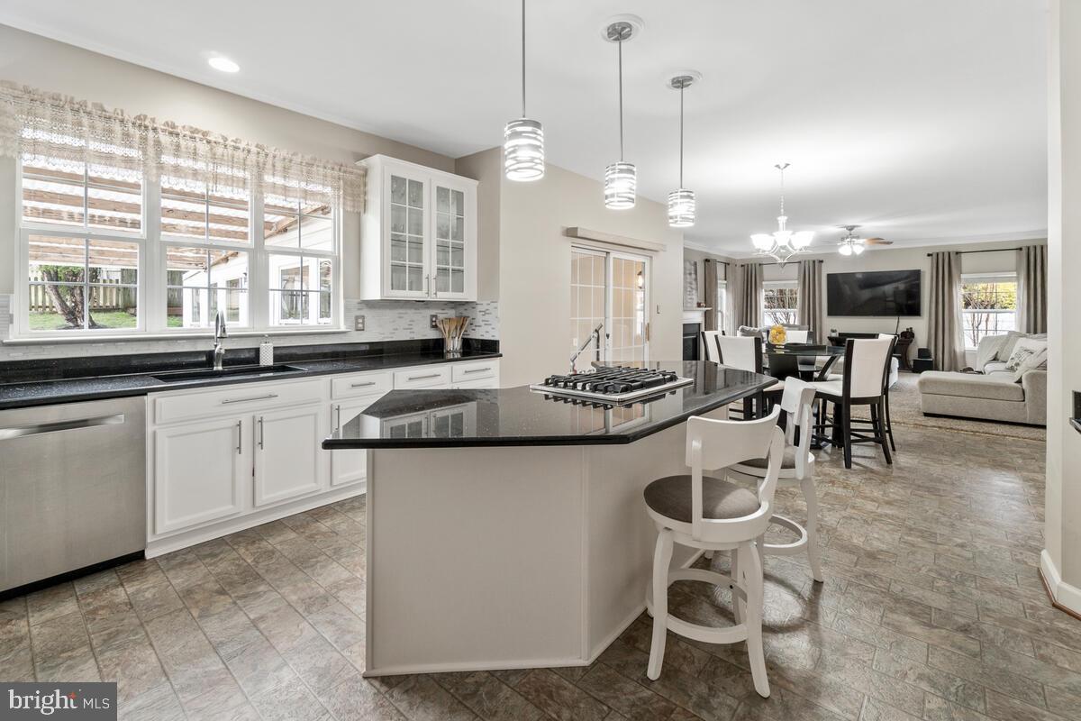 1808 Greysens Ferry Court Point of Rocks, MD 21777 - Photo 15 of 63