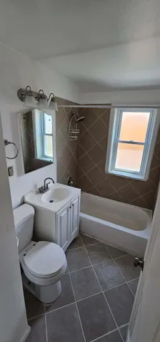 $179,900 | 1223 West Olive Street, Unit 1225, Milwaukee, WI 53209