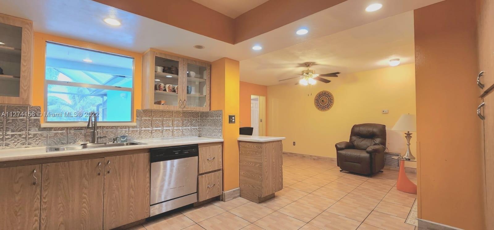 2908 Canal Road Miramar, FL 33025 - Photo 6 of 10 Gallery Image 6