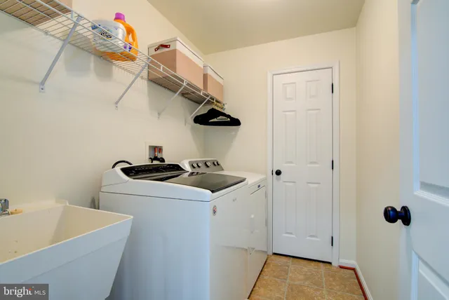 $880,000 | 13583 Elysian Drive, Leesburg, VA 20176