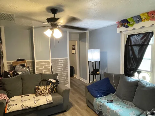 $350,000 | 80 Pleasant Street, Rockland, ME 04841